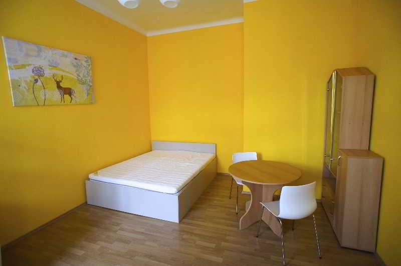 Pragapart Praga